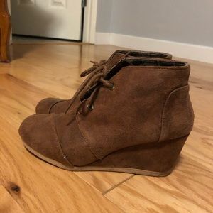 Brown heeled boots